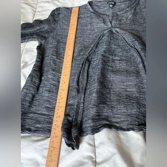 Eileen Fisher linen blend grey cardigan jacket medium shirt - Picture 9 of 10